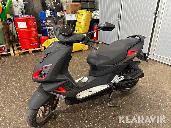 Moped Peugeot SpeedFight 4 4-takt
