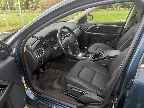 Volvo S80 5 of 5