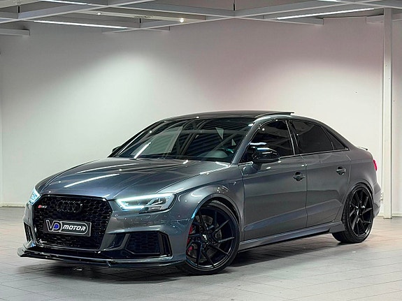 Audi RS3 6 of 26