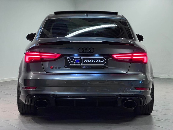 Audi RS3 7 of 26