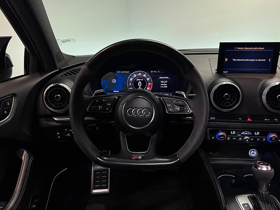 Audi RS3 14 of 26