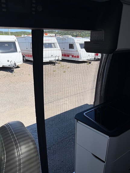 Adria Twin Supreme 640 SLB * Truma diesel * 11 of 13