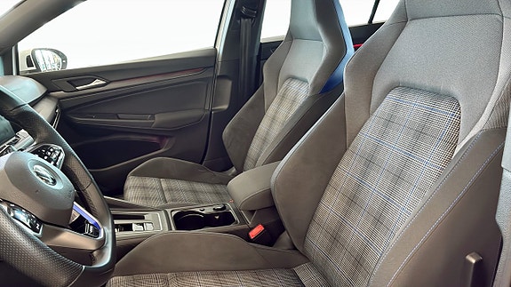 Volkswagen Golf I 8 of 12