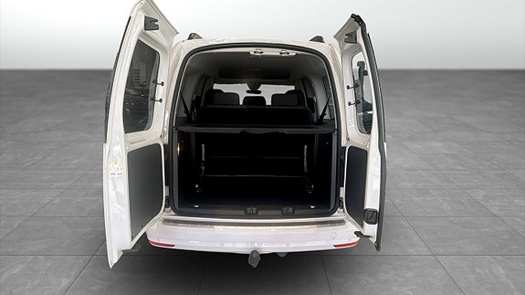 Volkswagen Caddy Maxi 13 of 15