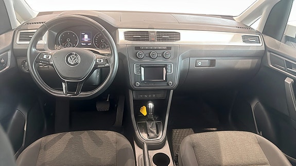 Volkswagen Caddy Maxi 10 of 15