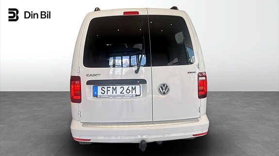 Volkswagen Caddy Maxi 5 of 5