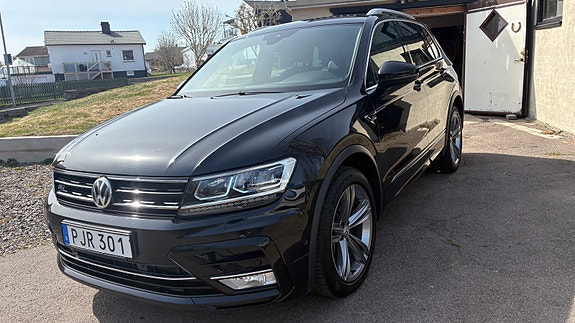 Volkswagen Tiguan 3 of 5