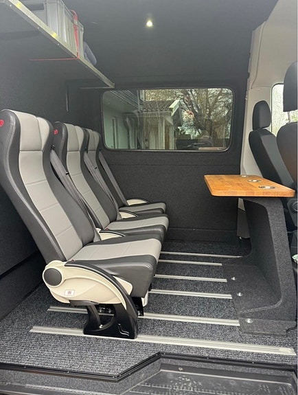 Volkswagen Crafter 4 of 7