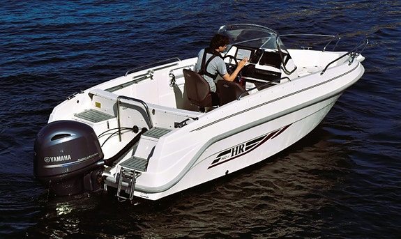 HR 602 CC– Stabil, sportig och perfekt för både fiske och fa 4 of 23