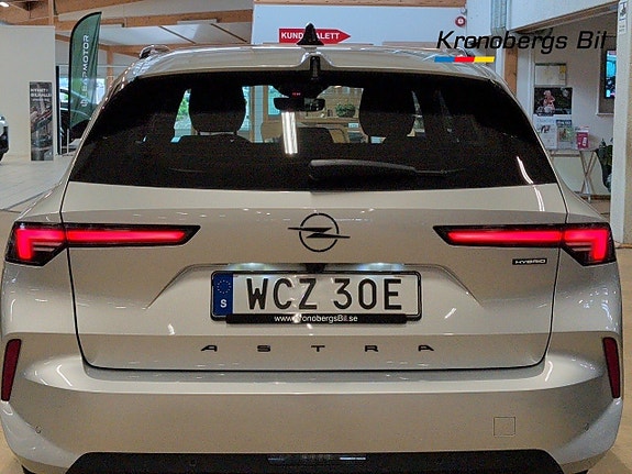 Opel Astra 22 of 22