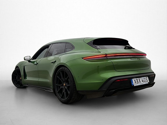 Porsche Taycan GTS 5 of 5