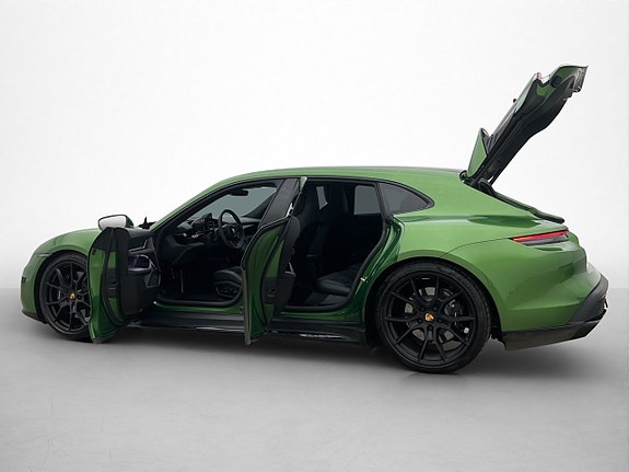 Porsche Taycan GTS 10 of 30