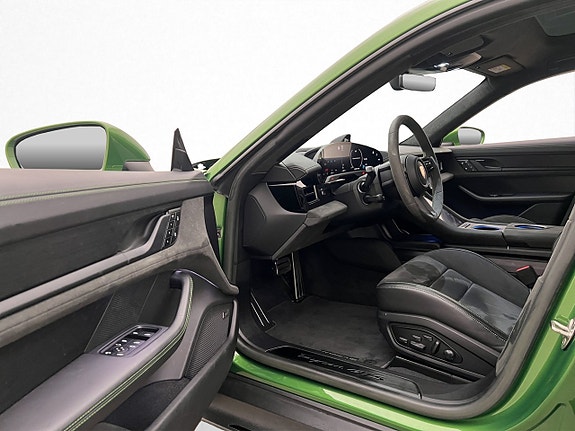 Porsche Taycan GTS 12 of 30