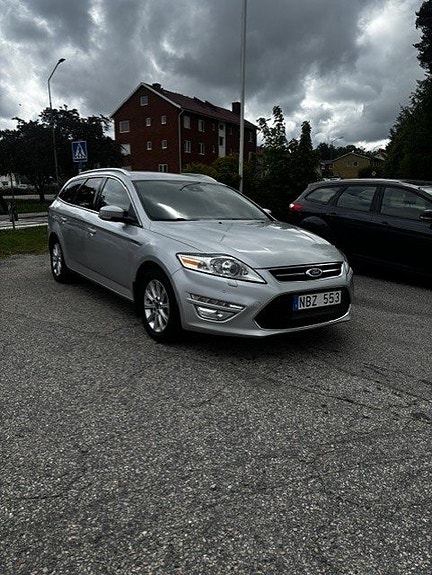 Ford Mondeo 3 of 5