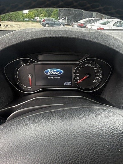 Ford Mondeo 10 of 13