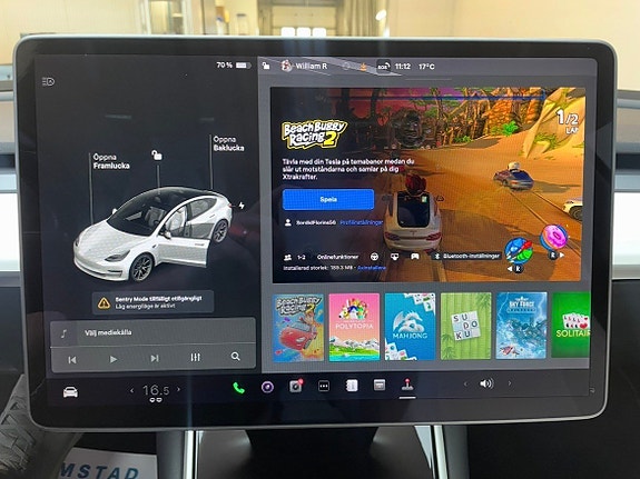 Tesla Model 3 10 of 13