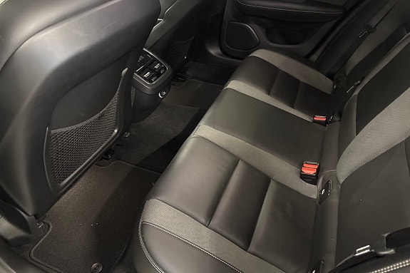 Volvo S60 15 of 25