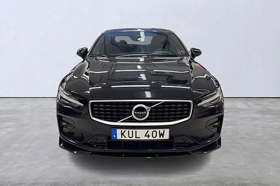 Volvo S60 2 of 25