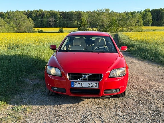Volvo C70 3 of 8