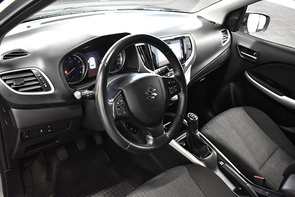 Suzuki Baleno 7 of 15