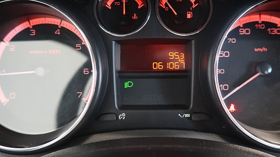 Peugeot 308 14 of 17