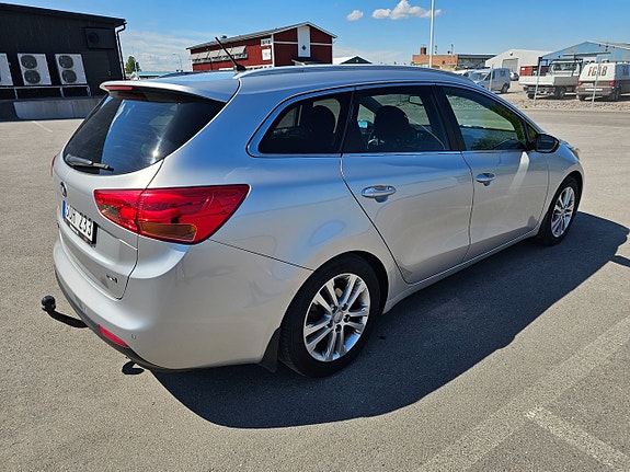 Kia Ceed 4 of 5