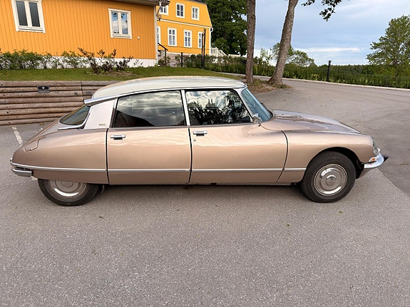 Citroen DS23 5 of 5