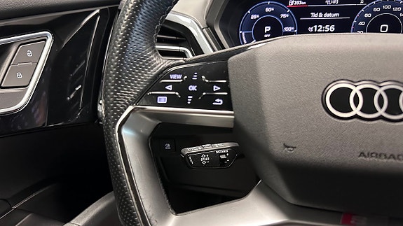 Audi Q4 e-tron 16 of 26