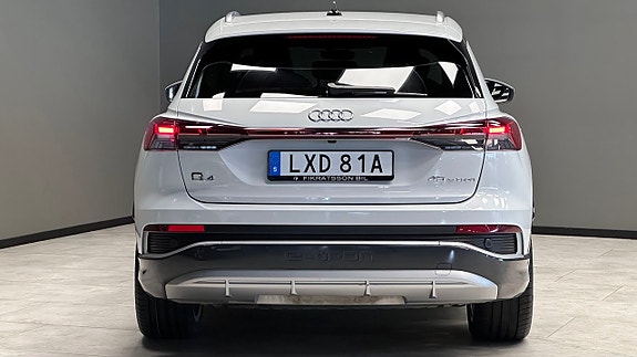 Audi Q4 e-tron 26 of 26