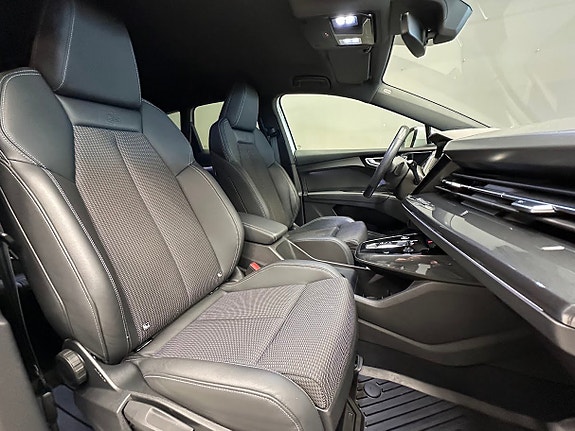 Audi Q4 e-tron 11 of 26