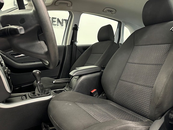 Mercedes-Benz B180 19 of 19