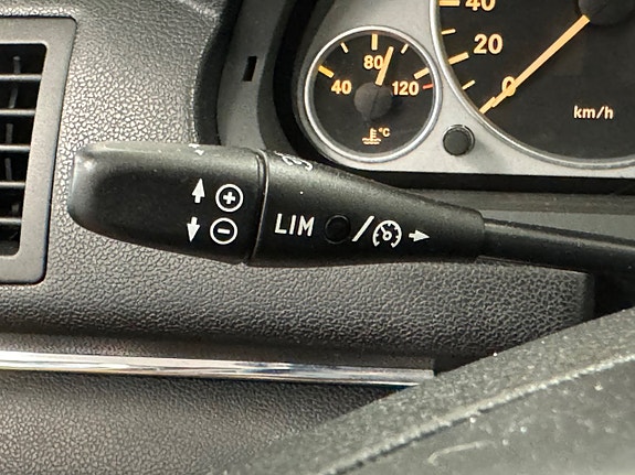 Mercedes-Benz B180 15 of 19