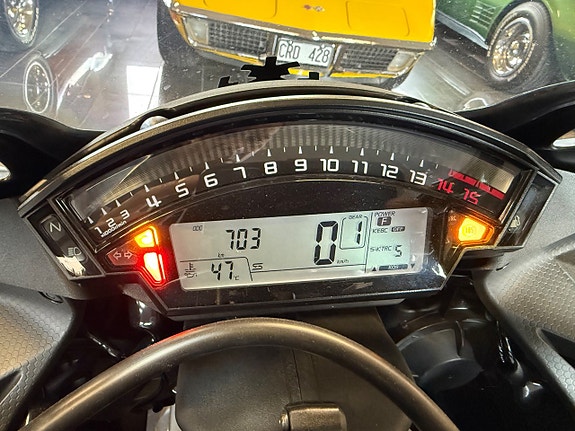 Kawasaki Ninja ZX-10 RR NINJA 200 HK 100 MIL EV BYTE 16 of 16