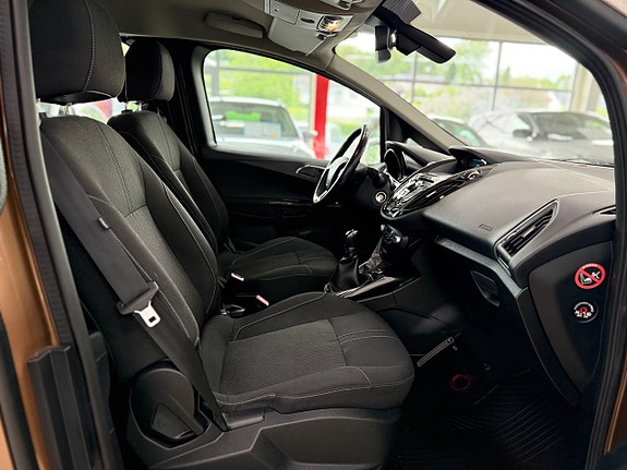 Ford B-MAX 9 of 12
