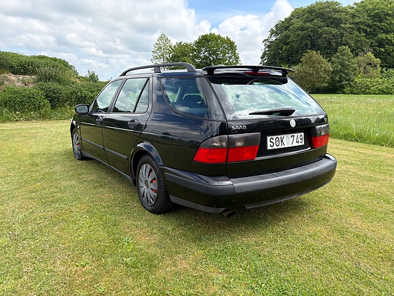 Saab 9-5 2 of 5