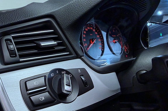 BMW 525d 18 of 30