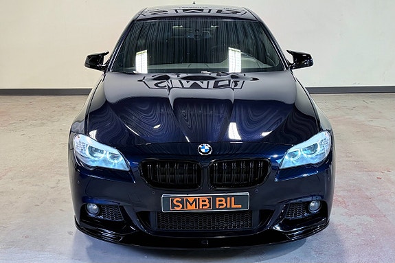 BMW 525d 4 of 5