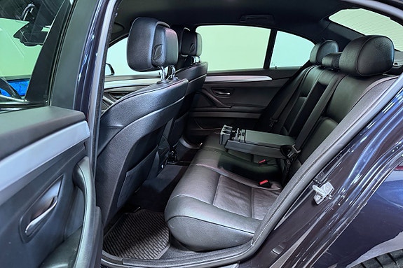 BMW 525d 14 of 30