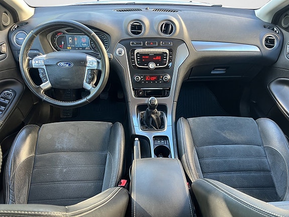Ford Mondeo 11 of 18