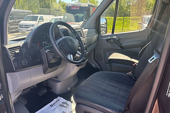 Mercedes-Benz Sprinter 319 9 of 11