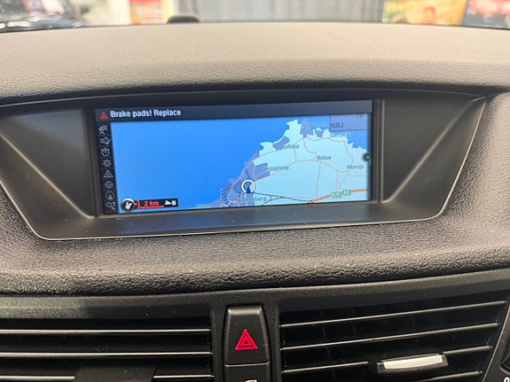BMW X1 8 of 11