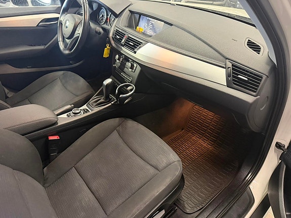 BMW X1 7 of 11