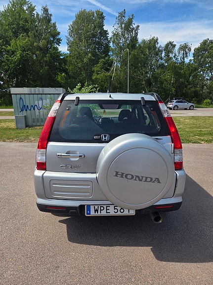 Honda CR-V 6 of 6