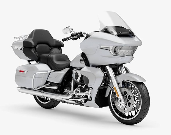 Harley-Davidson Road Glide Limited 2 of 5