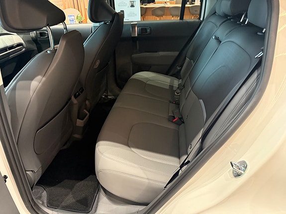 Kia EV3 6 of 10