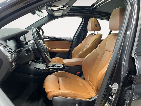 BMW iX3 10 of 19