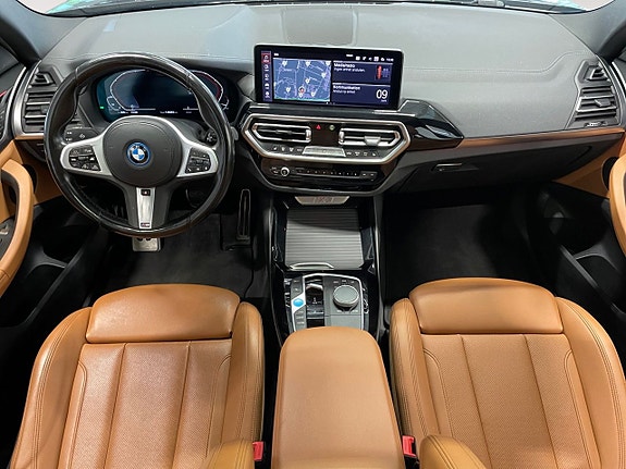 BMW iX3 12 of 19