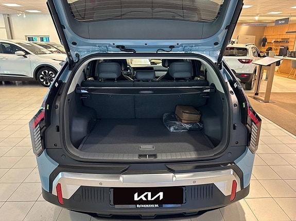 Kia EV3 14 of 14