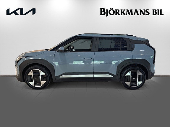 Kia EV3 4 of 5