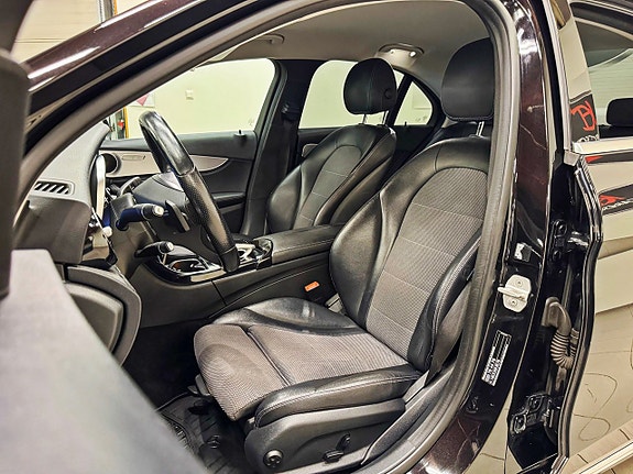 Mercedes-Benz C180 5 of 5